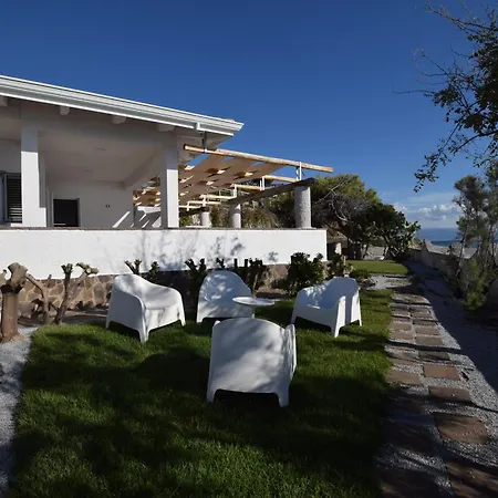 Villa Paola Caposuvero *