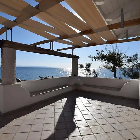 Paola Caposuvero * Gizzeria