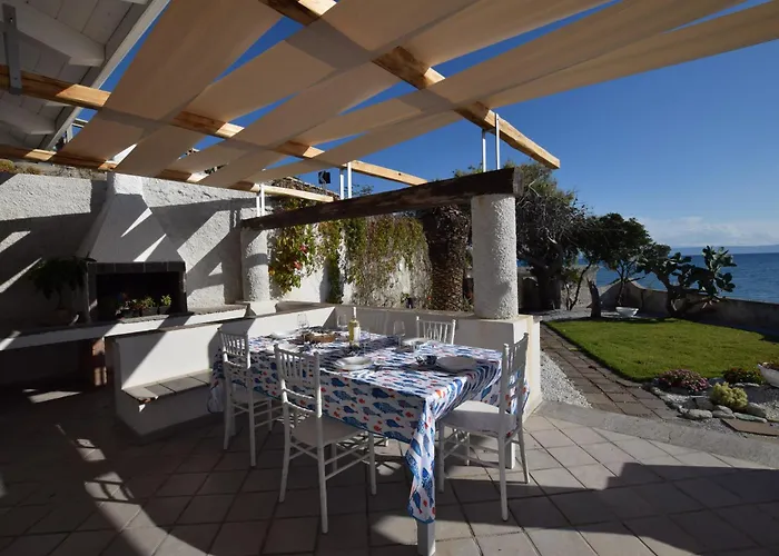 Paola Caposuvero Villa Gizzeria